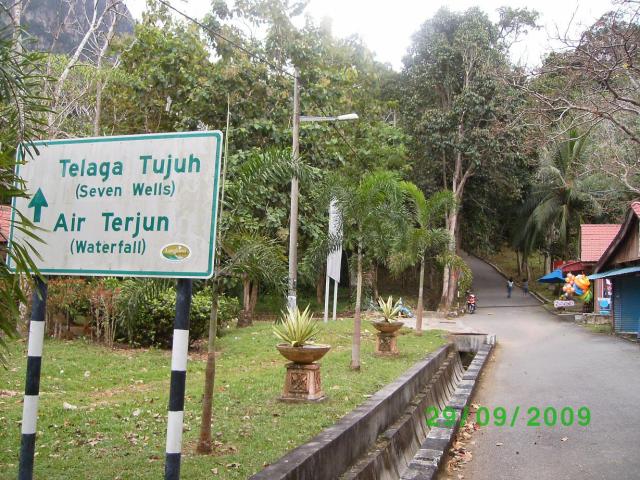 SANYO DIGITAL CAMERA